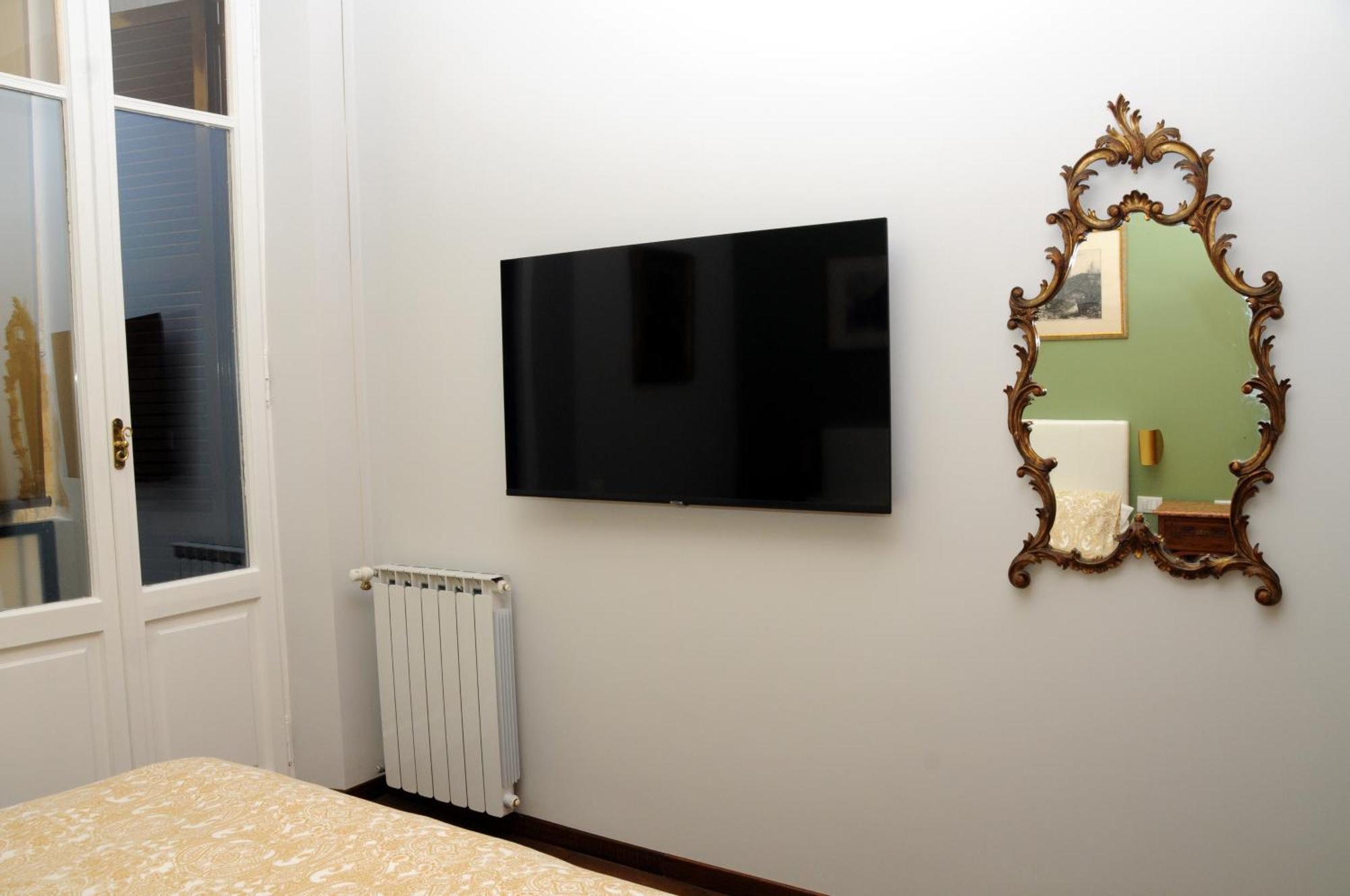 A Casa Di Lu, Al Colosseo - Guest House Ρώμη Εξωτερικό φωτογραφία