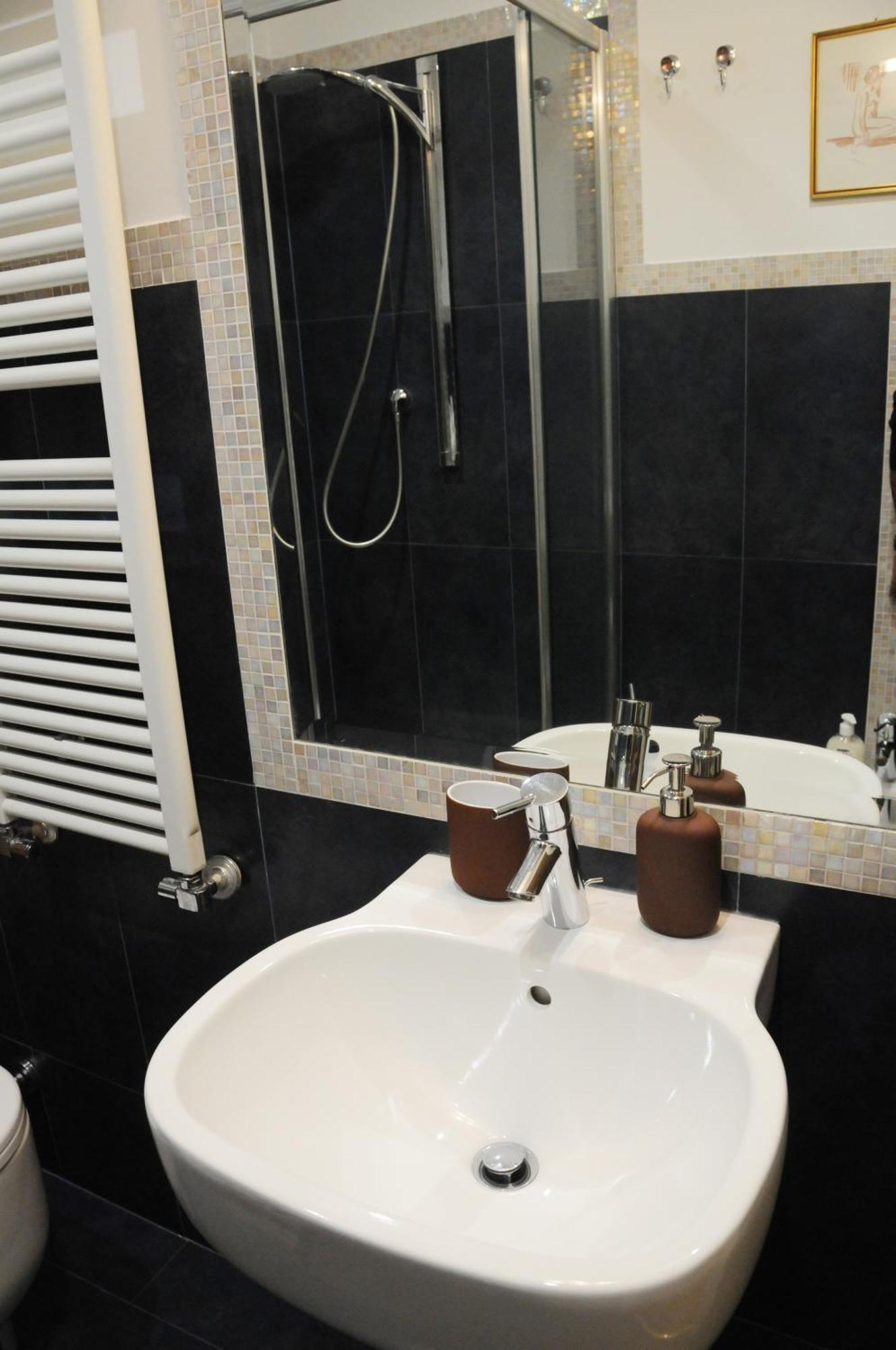 A Casa Di Lu, Al Colosseo - Guest House Ρώμη Εξωτερικό φωτογραφία