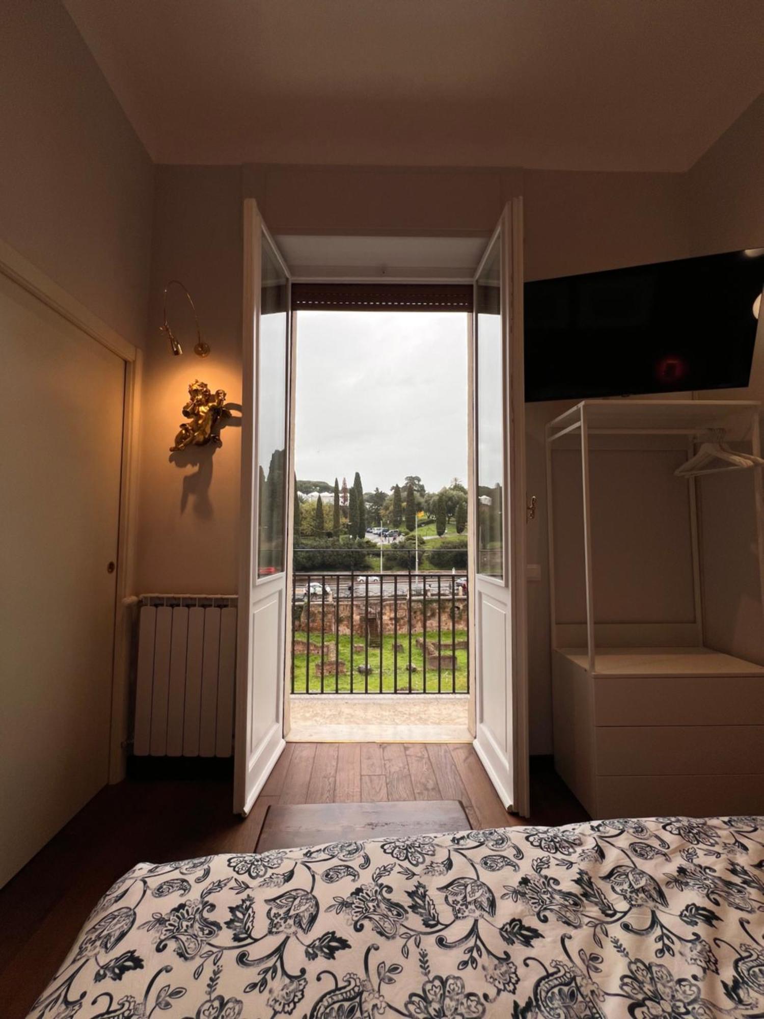 A Casa Di Lu, Al Colosseo - Guest House Ρώμη Εξωτερικό φωτογραφία